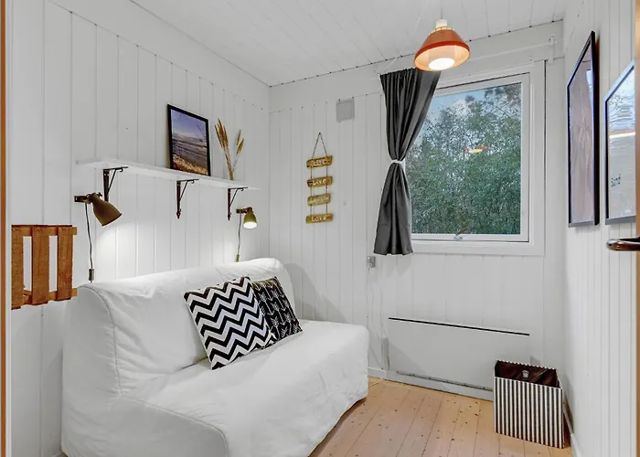 Three-bedroom In Sydals Hébergement de vacances Skovbyballe
